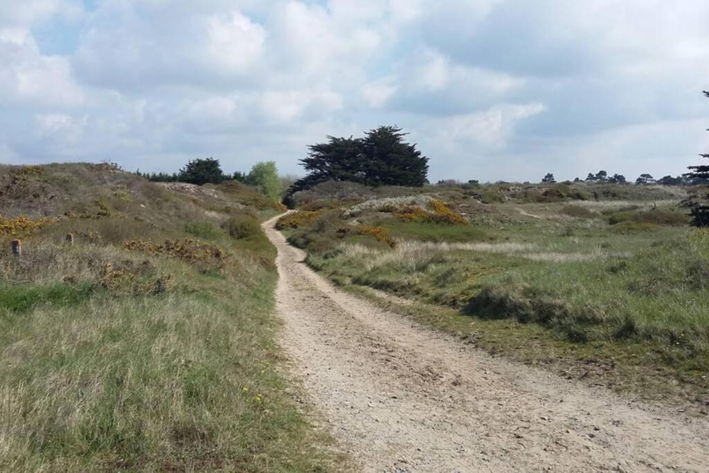 Gite Ouest De La Pointe D'Agon Экстерьер фото