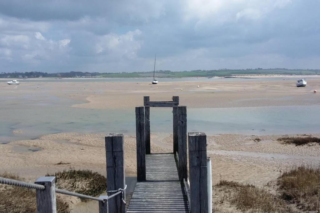 Gite Ouest De La Pointe D'Agon Экстерьер фото